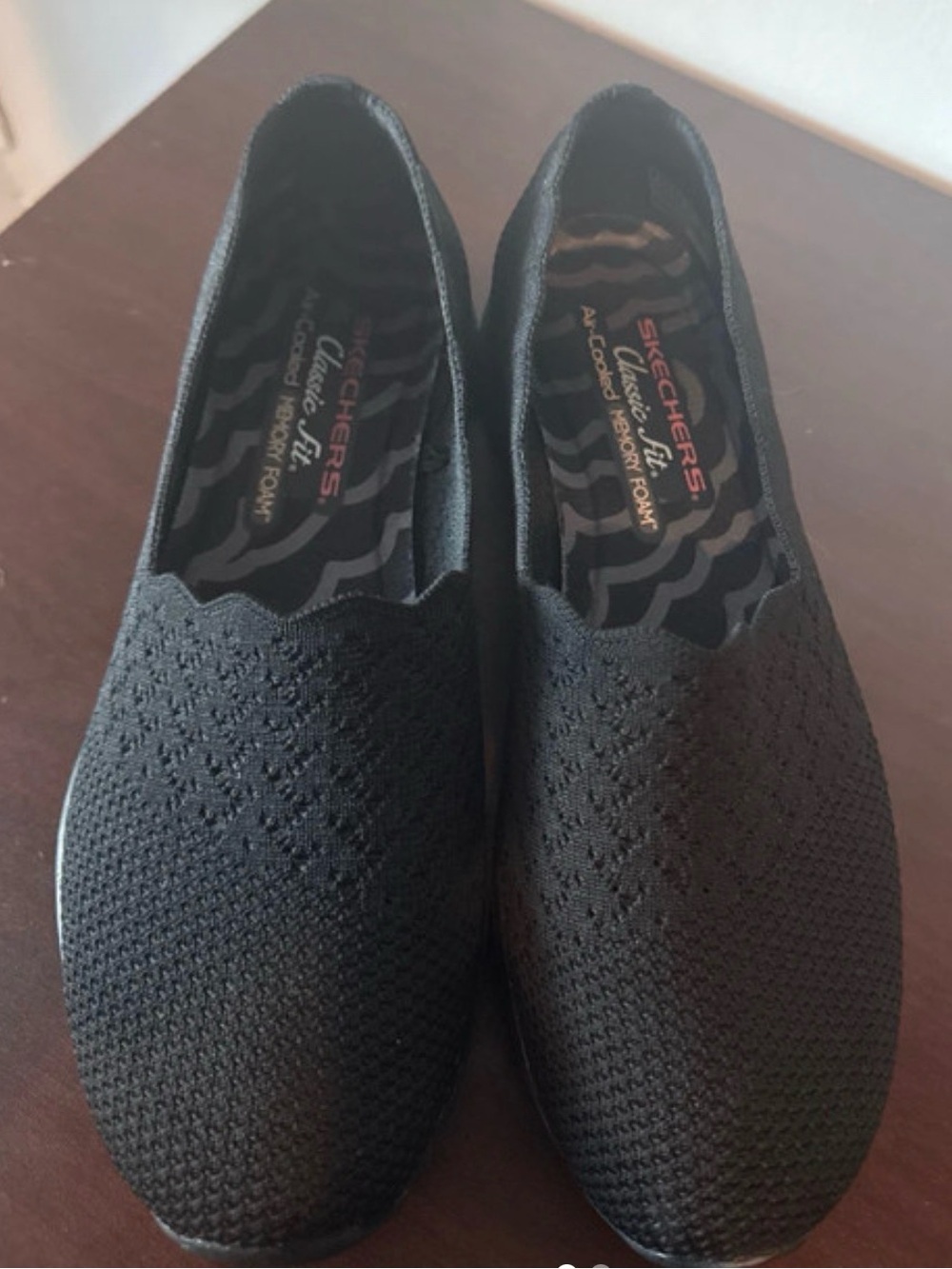 Skechers Women's Black Knit Slip-On Loafers